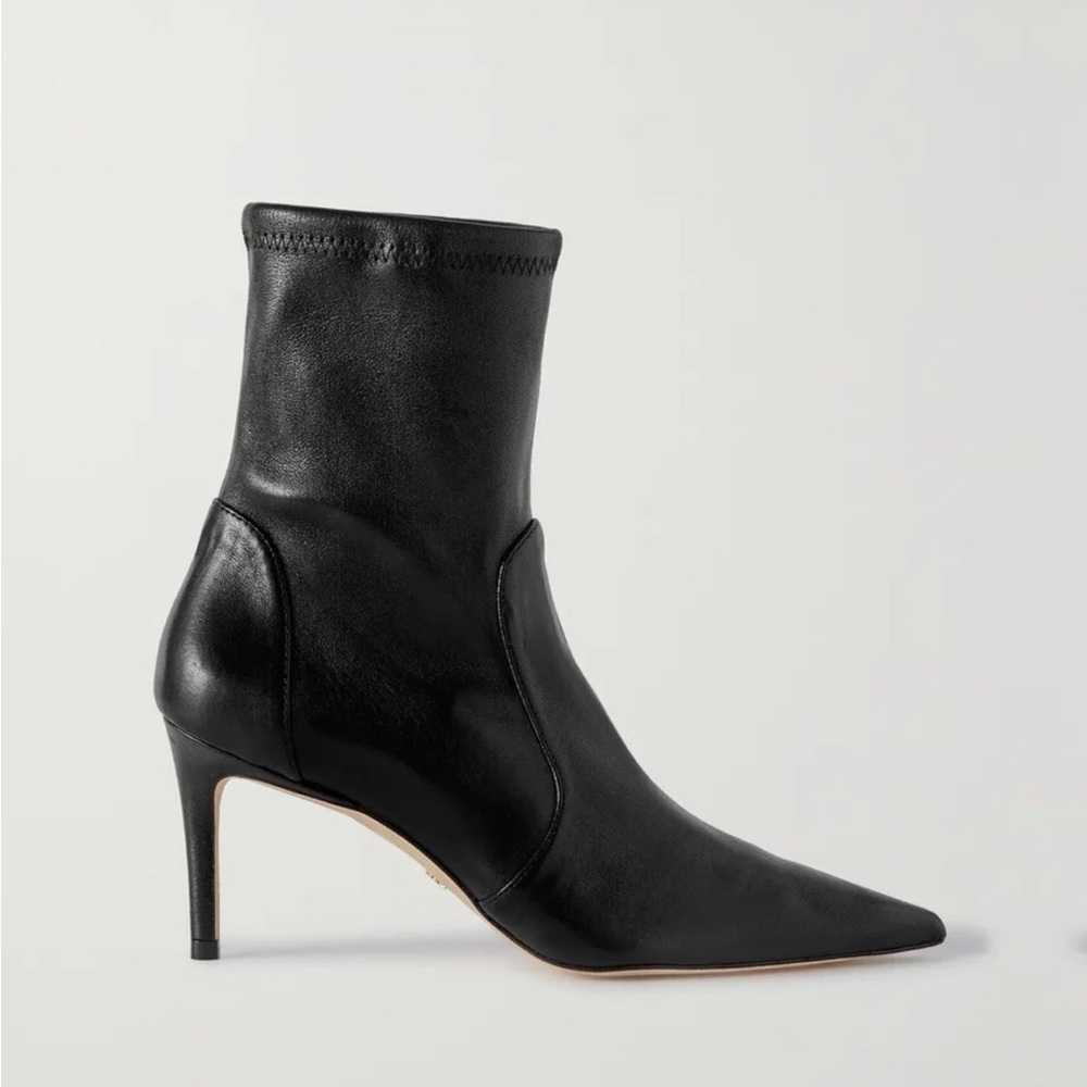 $650 Stuart Weitzman Black Leather pointy Ankle Boots
